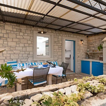 Villa Daulos Novigrad  Exterior photo